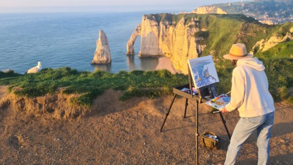 Diana-plein-air-in-Etretat-