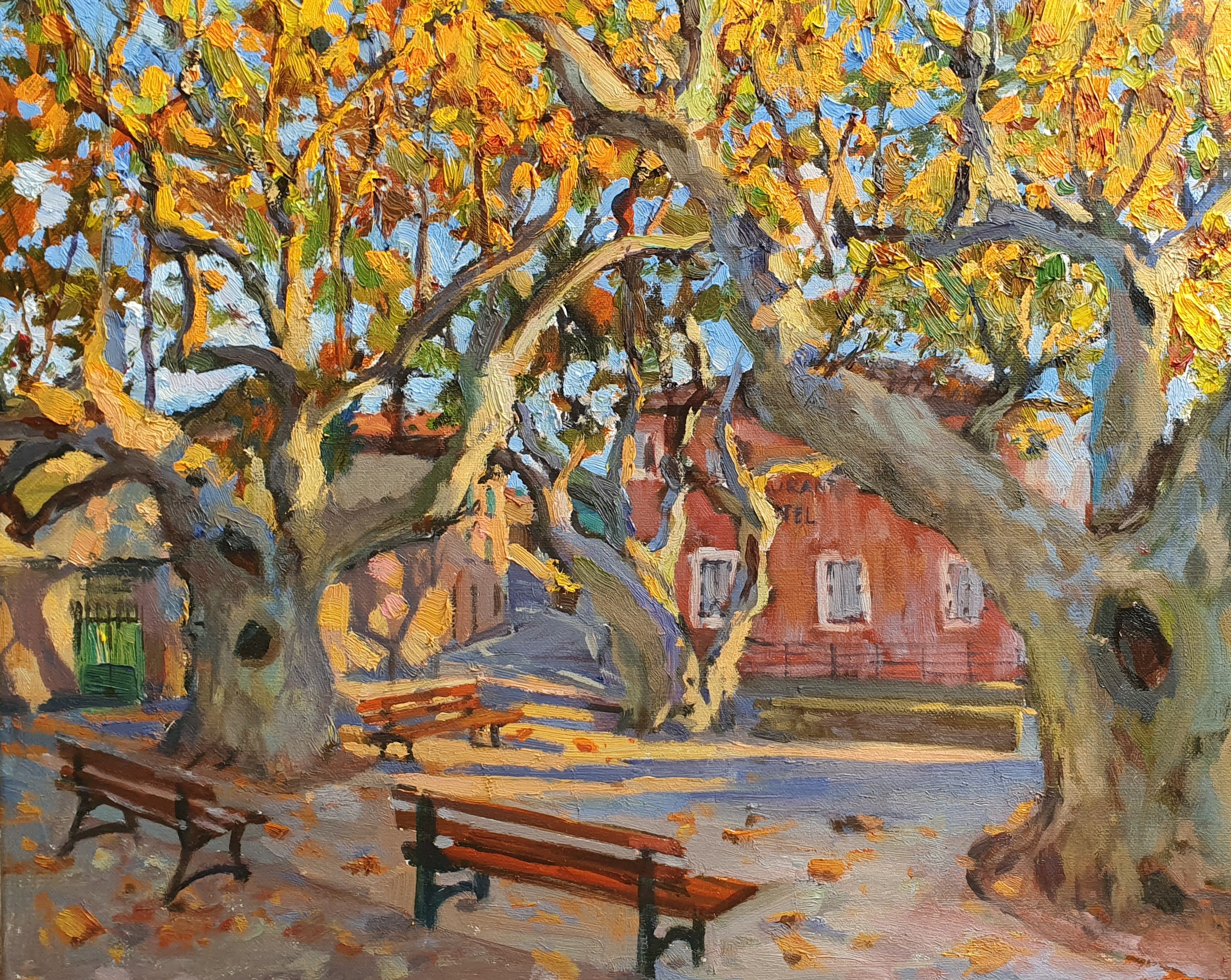 In-the-heart-of-autumn-the-square-falls-asleep
