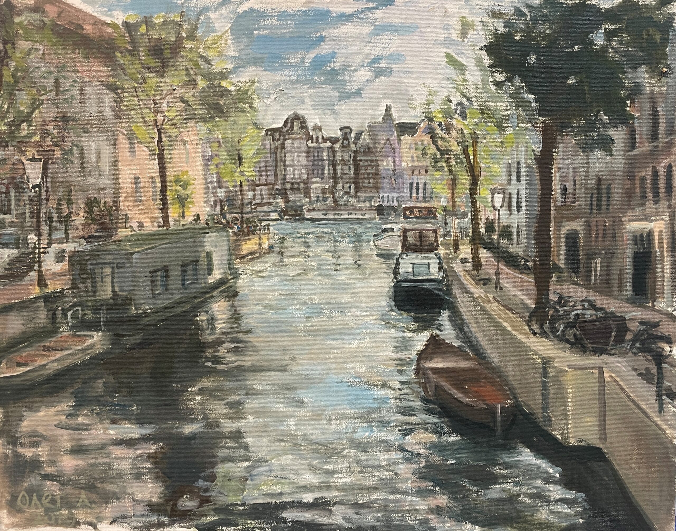 amsterdam-sunny-day-canal-near-Stopera-for-Madrid2026